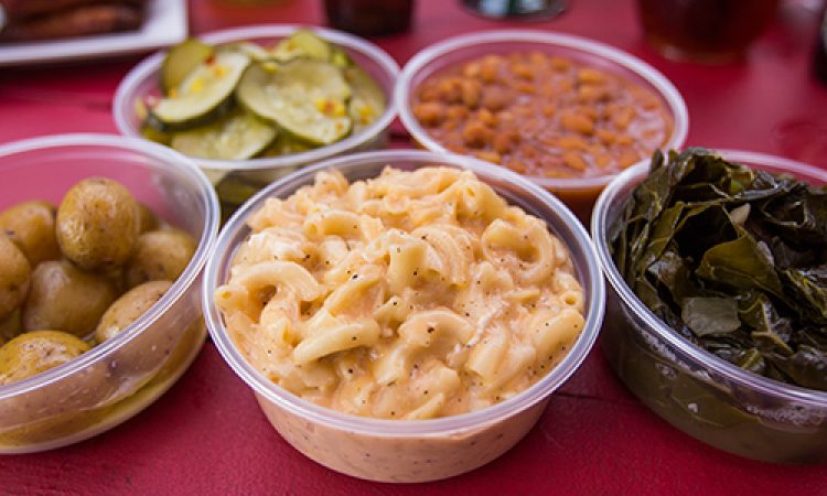 We Heart Mac-N-Cheese