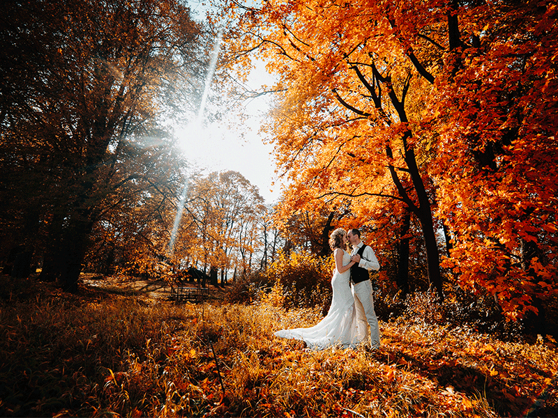 Wedding in fall